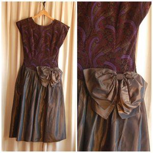 😍 Absolutely Beautiful Vintage Formal Dress 😍